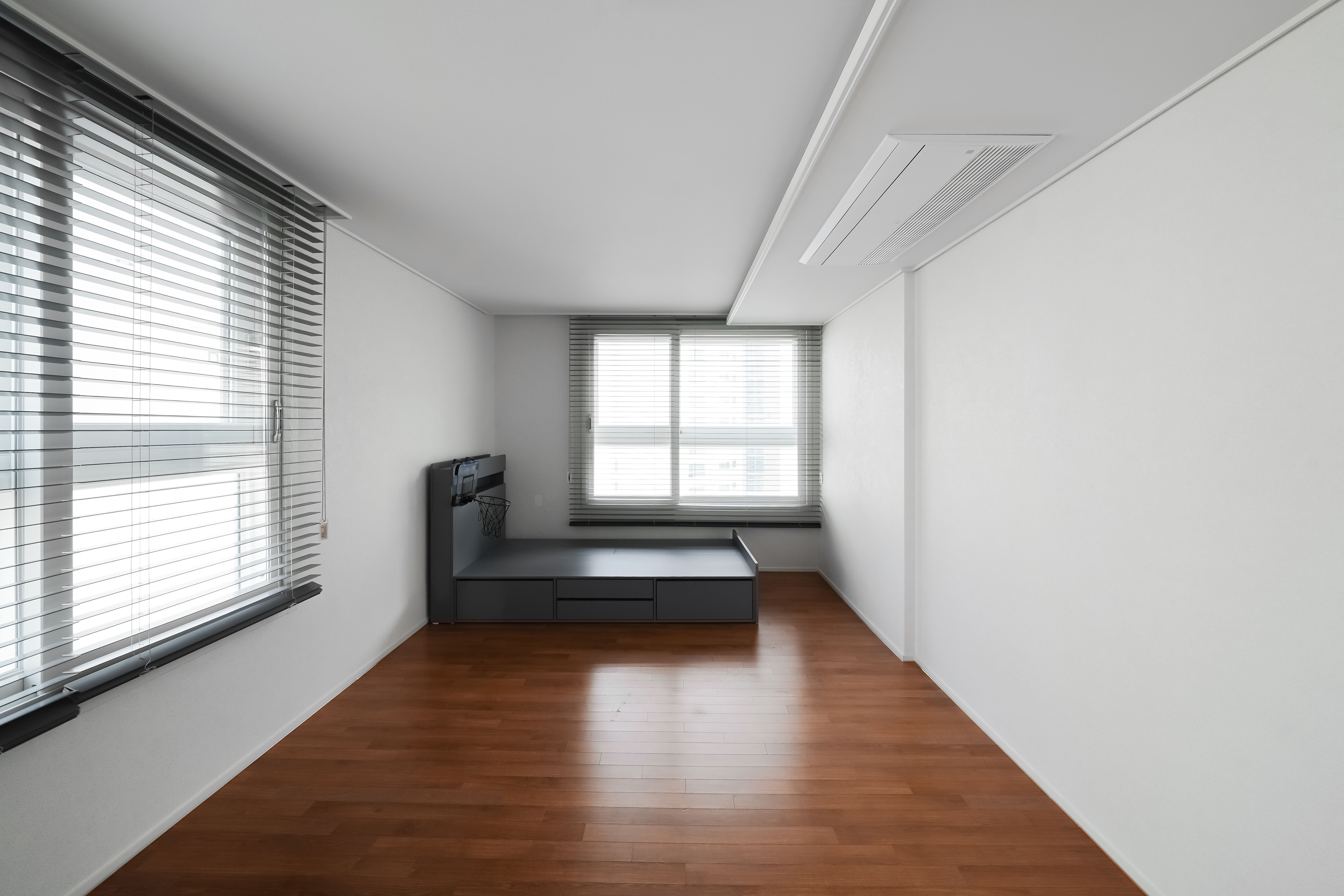 남천코오롱하늘채골든비치
48py_b